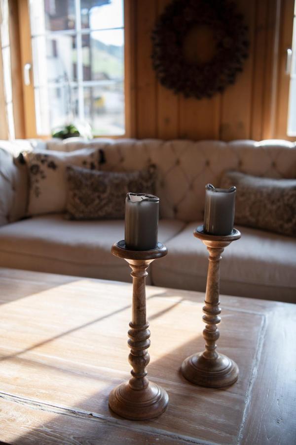 Casa Pasch - Boutique Bed And Breakfast In Cumpadials Sumvitg ภายนอก รูปภาพ