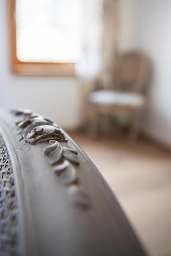 Casa Pasch - Boutique Bed And Breakfast In Cumpadials Sumvitg ภายนอก รูปภาพ